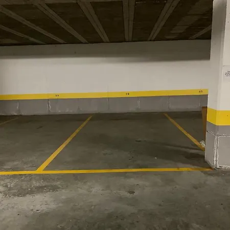 Acogedor Y Centrico Apartamento Con Parking *